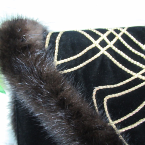 Isabel Canovas Vintage Velvet Mink Envelope Clutch - Picture 2 of 11